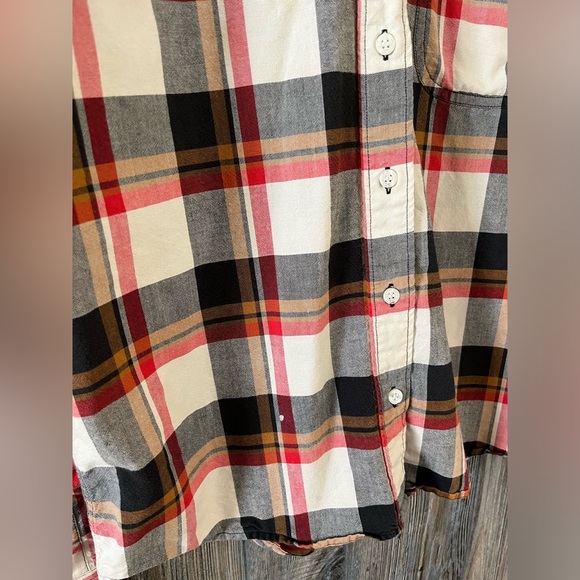 Rockies size medium red orange tan and black plaid button down western shirt - Picture 5 of 6
